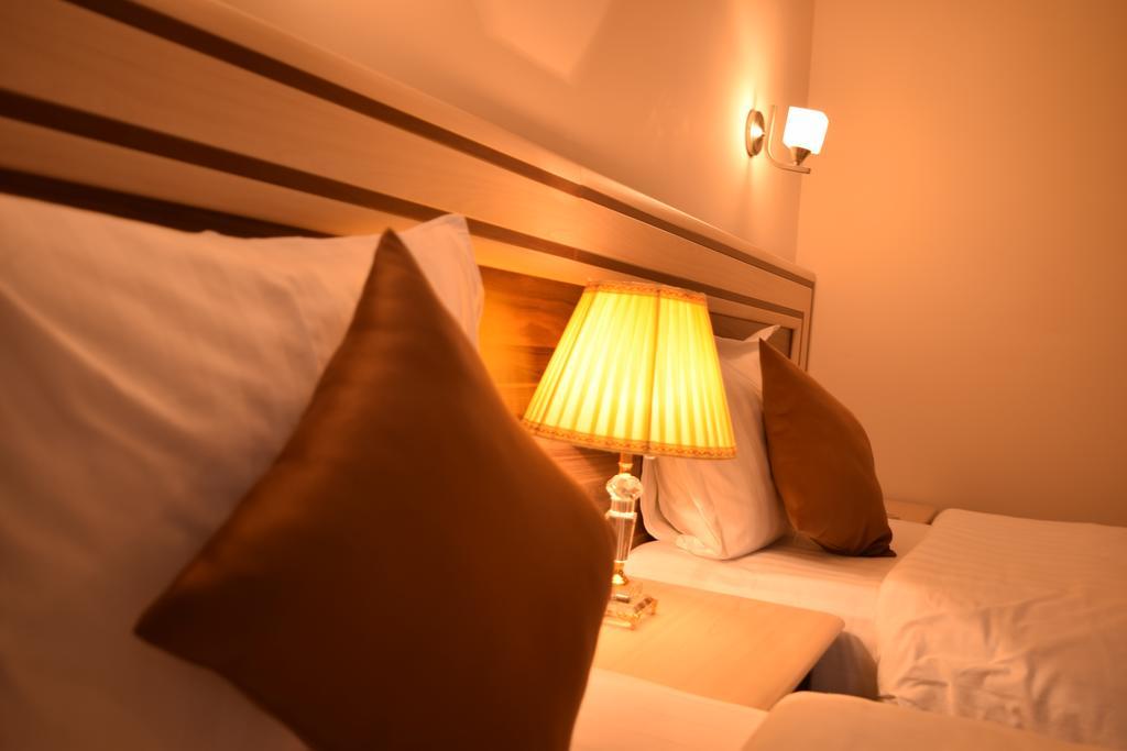 Artsakh Hotel Yerevan Exterior photo